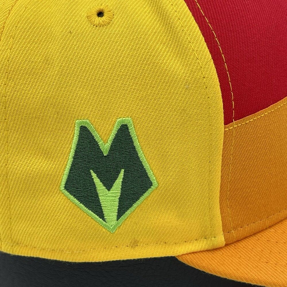 Milwaukee Bucks New Era 9Fifty On-Court City Edition Yellow Snapback Hat Cap - Picture 9 of 15